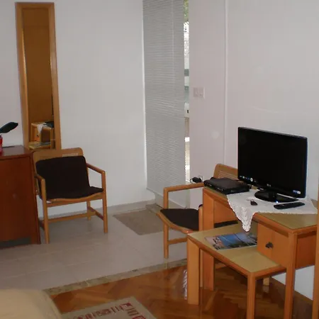 Guest house Magnolija Mlini